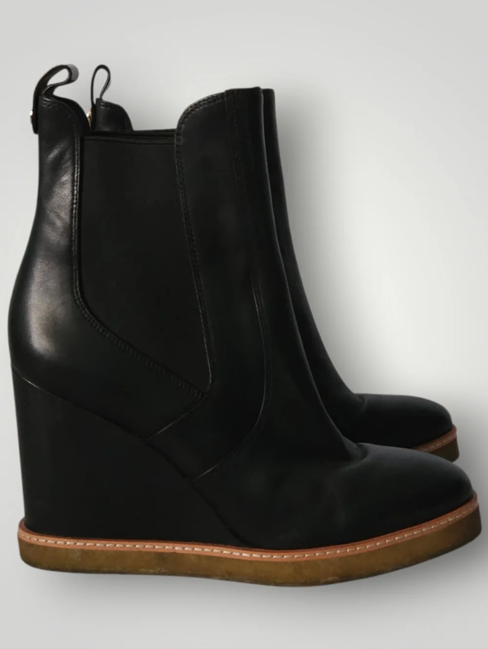 Veronica Beard Aari Wedge Chelsea Bootie Black 9.5M Leather Quiet‎ Luxury